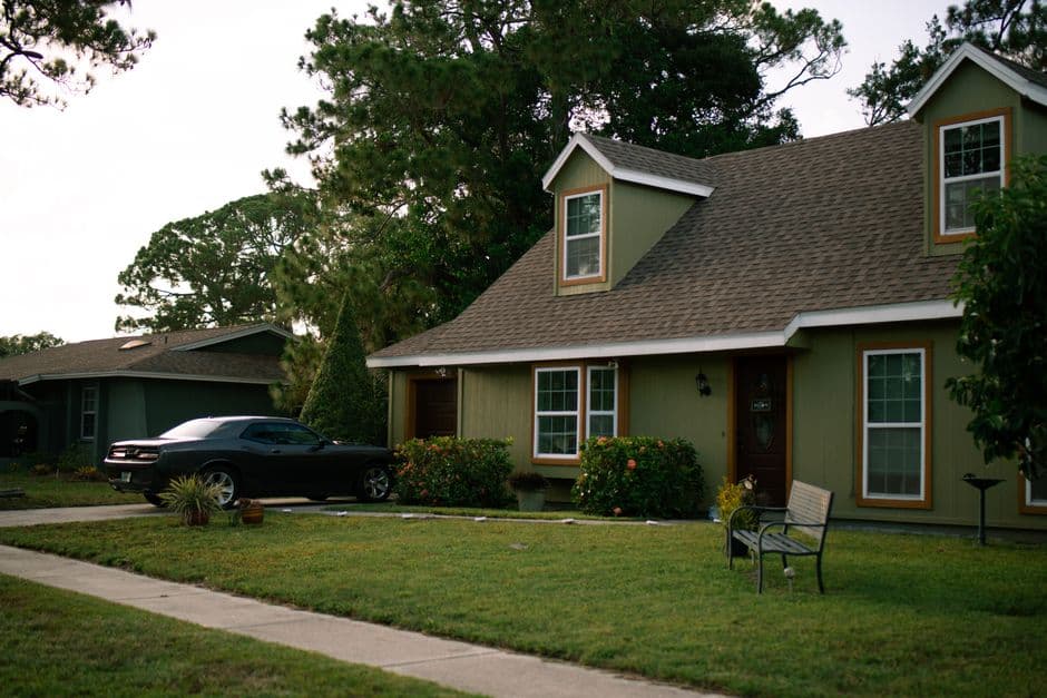 Contemporary cluster home near the Wanderers